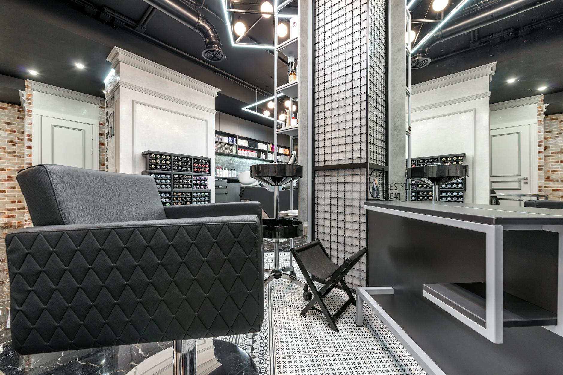 Salon Beauty Hair Studio interior elegant